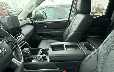 Toyota Tundra, 2022 год, 7 230 000 рублей, 9 фотография