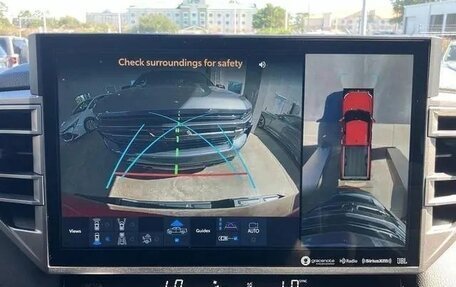 Toyota Tundra, 2022 год, 7 110 000 рублей, 14 фотография