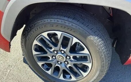 Toyota Tundra, 2022 год, 7 110 000 рублей, 9 фотография