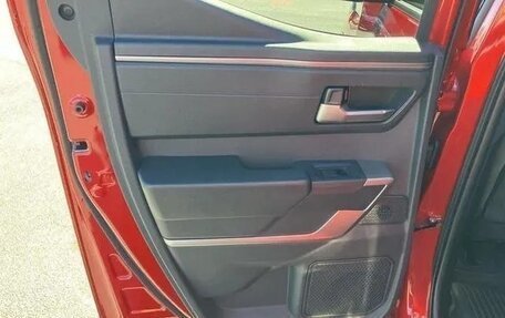 Toyota Tundra, 2022 год, 7 110 000 рублей, 25 фотография