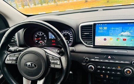 KIA Sportage IV рестайлинг, 2021 год, 2 850 000 рублей, 11 фотография