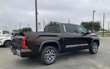 Toyota Tundra, 2022 год, 7 150 000 рублей, 5 фотография