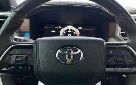 Toyota Tundra, 2022 год, 7 150 000 рублей, 19 фотография