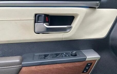 Toyota Tundra, 2022 год, 7 150 000 рублей, 12 фотография