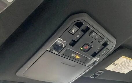 Toyota Tundra, 2022 год, 7 150 000 рублей, 28 фотография