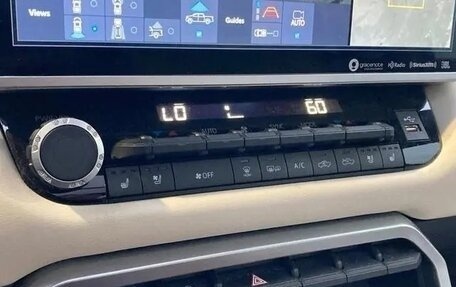 Toyota Tundra, 2022 год, 7 150 000 рублей, 25 фотография