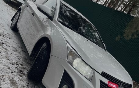 Chevrolet Cruze II, 2014 год, 880 000 рублей, 3 фотография