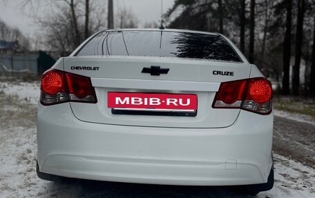 Chevrolet Cruze II, 2014 год, 880 000 рублей, 7 фотография