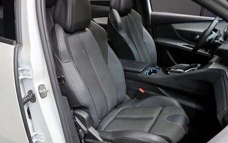 Peugeot 3008 II, 2022 год, 1 895 000 рублей, 12 фотография