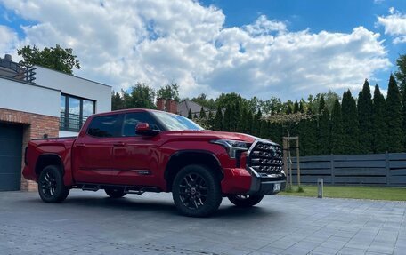 Toyota Tundra, 2022 год, 9 650 000 рублей, 3 фотография