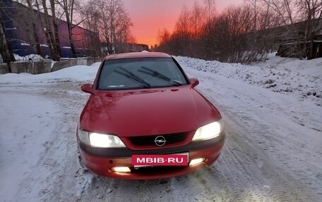 Opel Vectra B рестайлинг, 1998 год, 40 000 рублей, 1 фотография