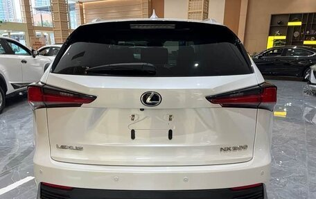 Lexus NX I, 2018 год, 3 100 000 рублей, 3 фотография