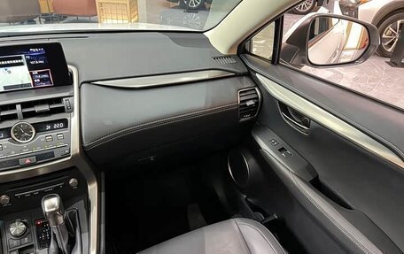 Lexus NX I, 2018 год, 3 100 000 рублей, 11 фотография