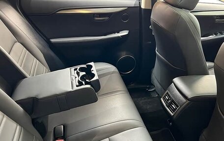 Lexus NX I, 2018 год, 3 100 000 рублей, 13 фотография