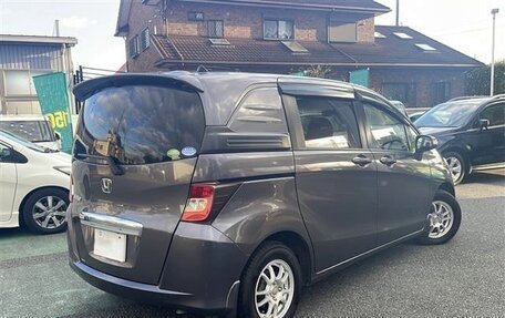 Honda Freed I, 2012 год, 706 000 рублей, 4 фотография