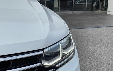 Volkswagen Tiguan II, 2022 год, 2 650 000 рублей, 13 фотография