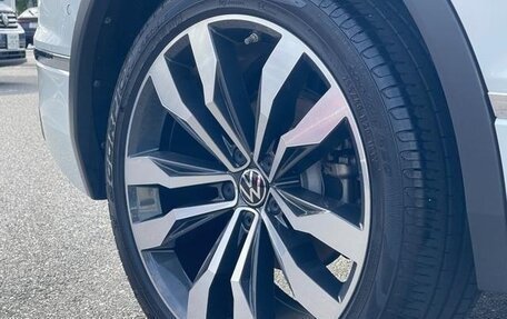 Volkswagen Tiguan II, 2022 год, 2 650 000 рублей, 18 фотография