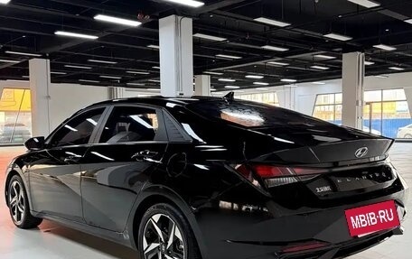 Hyundai Elantra VI рестайлинг, 2021 год, 1 400 000 рублей, 4 фотография