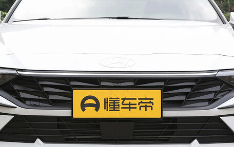 Hyundai Elantra, 2025 год, 1 767 000 рублей, 9 фотография