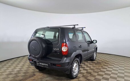 Chevrolet Niva I рестайлинг, 2017 год, 799 000 рублей, 5 фотография