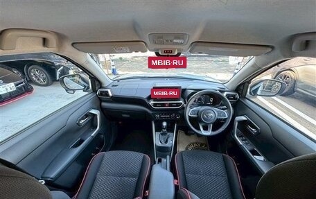 Toyota Raize I, 2022 год, 1 379 000 рублей, 16 фотография