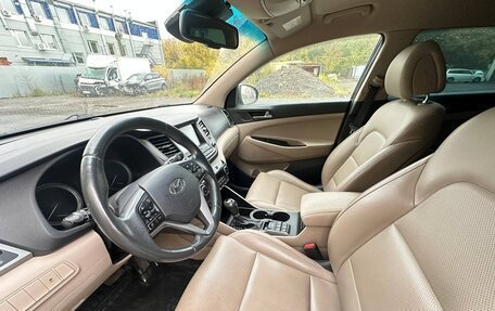 Hyundai Tucson III, 2018 год, 1 750 000 рублей, 2 фотография