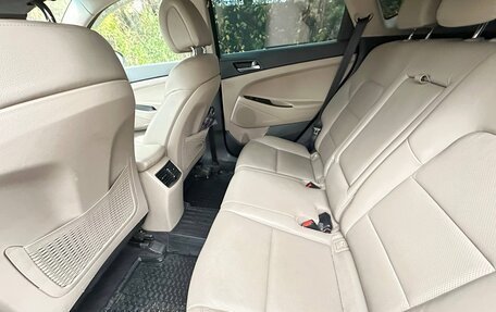 Hyundai Tucson III, 2018 год, 1 750 000 рублей, 3 фотография