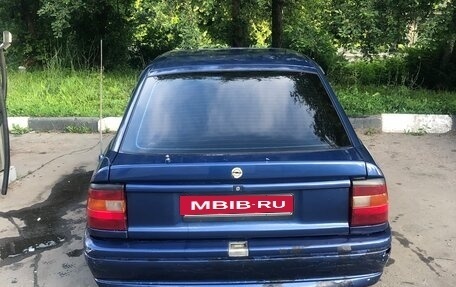 Opel Vectra A, 1994 год, 170 000 рублей, 2 фотография