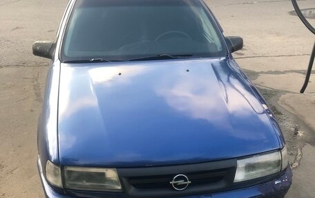 Opel Vectra A, 1994 год, 170 000 рублей, 6 фотография