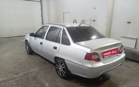 Daewoo Nexia I рестайлинг, 2011 год, 300 000 рублей, 4 фотография