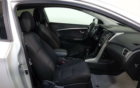 Hyundai i30 II рестайлинг, 2013 год, 899 000 рублей, 19 фотография