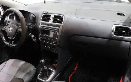 Volkswagen Polo VI (EU Market), 2016 год, 950 000 рублей, 6 фотография