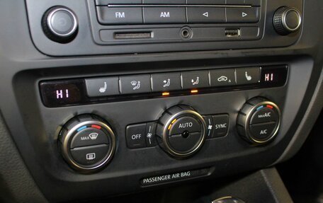 Volkswagen Jetta VI, 2014 год, 1 149 000 рублей, 13 фотография