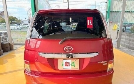 Toyota ISis I, 2012 год, 991 000 рублей, 2 фотография