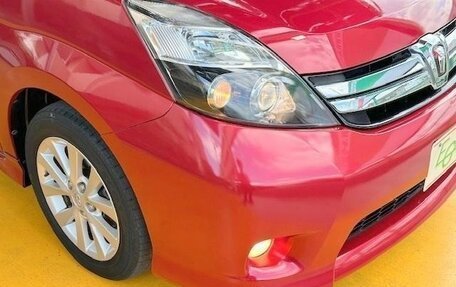 Toyota ISis I, 2012 год, 991 000 рублей, 18 фотография