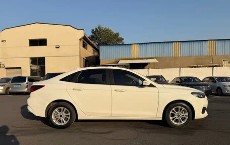 Ford Escort, 2022 год, 1 000 000 рублей, 5 фотография