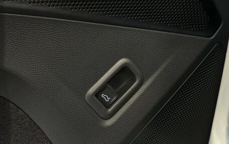 Volkswagen Tiguan, 2025 год, 5 300 000 рублей, 30 фотография