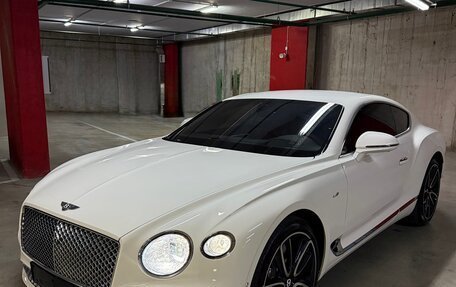 Bentley Continental GT III, 2022 год, 26 000 000 рублей, 1 фотография