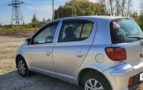 Toyota Yaris I рестайлинг, 2004 год, 370 000 рублей, 4 фотография