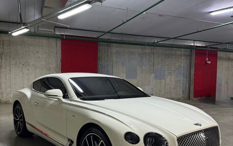 Bentley Continental GT III, 2022 год, 26 000 000 рублей, 8 фотография