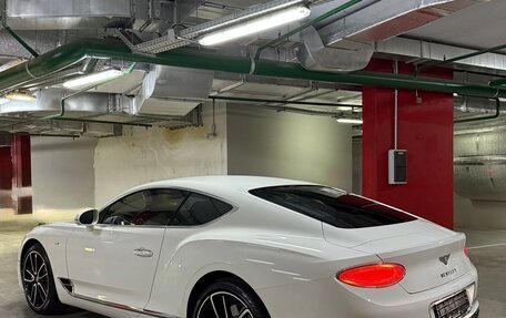 Bentley Continental GT III, 2022 год, 26 000 000 рублей, 15 фотография