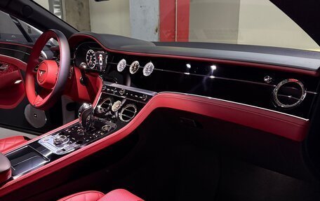 Bentley Continental GT III, 2022 год, 26 000 000 рублей, 19 фотография