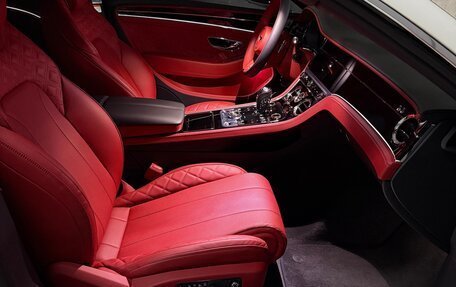 Bentley Continental GT III, 2022 год, 26 000 000 рублей, 25 фотография