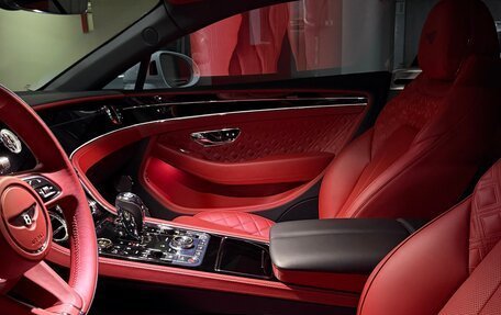 Bentley Continental GT III, 2022 год, 26 000 000 рублей, 20 фотография