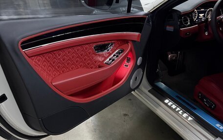 Bentley Continental GT III, 2022 год, 26 000 000 рублей, 28 фотография