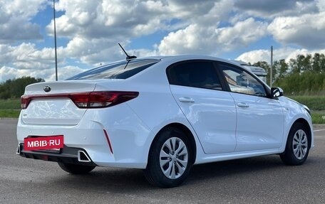 KIA Rio IV, 2021 год, 1 700 000 рублей, 7 фотография