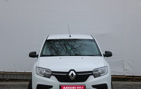 Renault Logan II, 2018 год, 599 000 рублей, 2 фотография