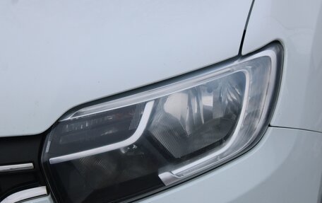 Renault Logan II, 2018 год, 599 000 рублей, 17 фотография