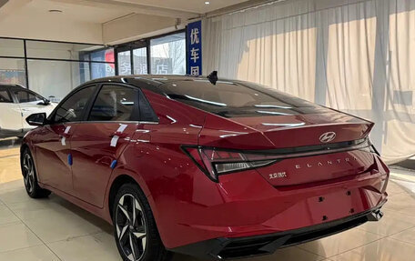 Hyundai Elantra, 2021 год, 1 372 000 рублей, 4 фотография