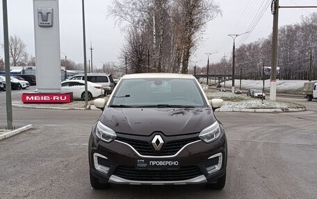 Renault Kaptur I рестайлинг, 2018 год, 1 349 000 рублей, 2 фотография